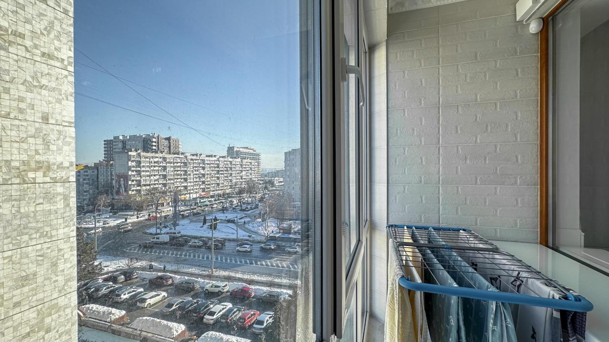 Business Class Apartments In The City Center Chisinau Exterior photo